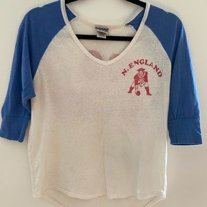 Women’s New England Patriots Victory Raglan Tshirt